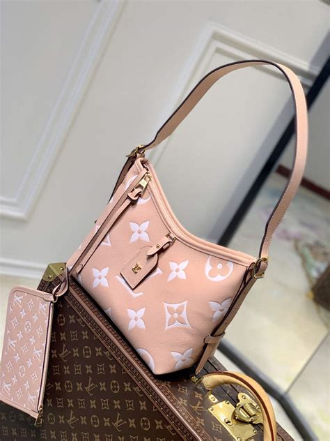 louis vuitton monogram carryall pm